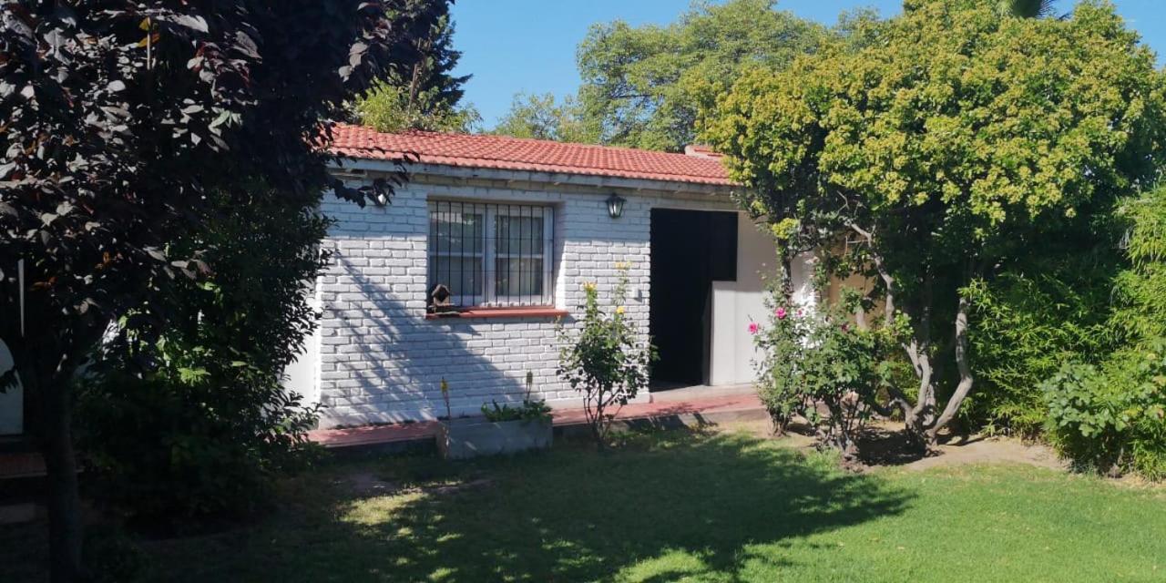 Disfruta Como Local Mendoza Bagian luar foto